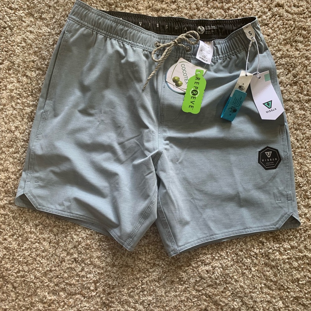 Vissla Breakers 16.5 inch Board Shorts